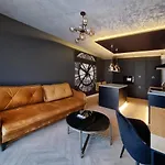 アパートホテル Silesia 4*