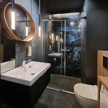 Silesia Aparthotel 4*