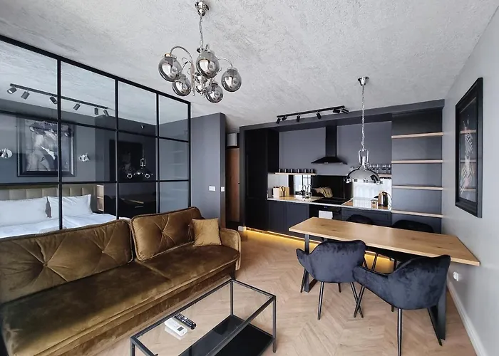 Silesia Aparthotel 4*